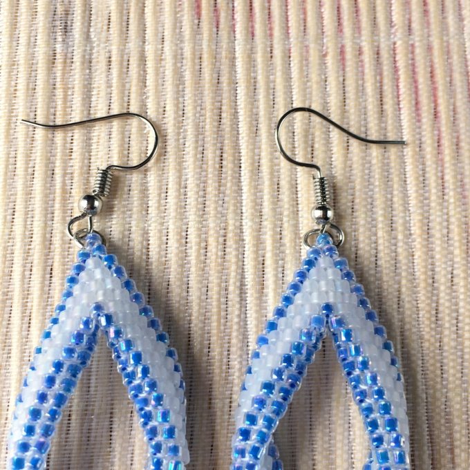 Boucles d'oreilles tissées en perles Miyuki bleu