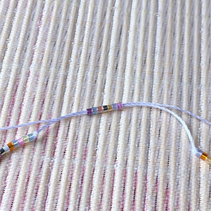 Bracelet minimaliste simple rang multicolore sunset