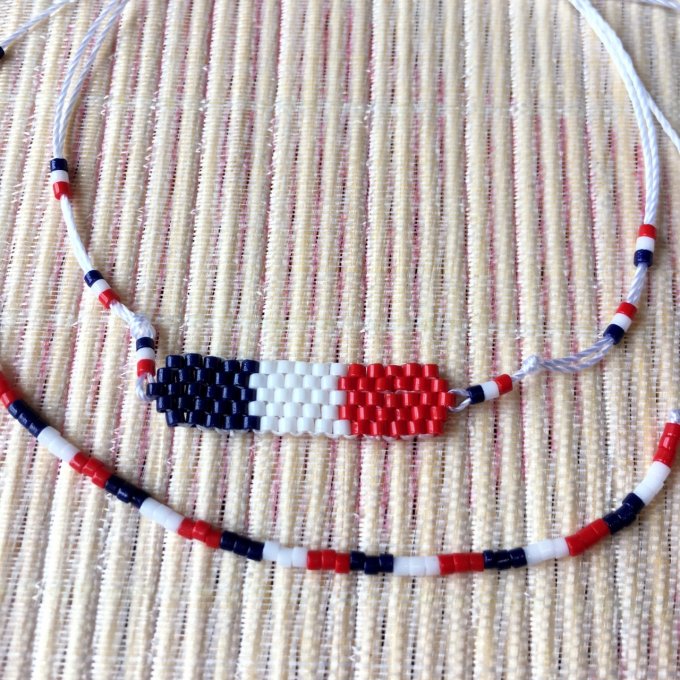 Bracelet minimaliste supporter Français bleu, blanc, rouge, double rang :