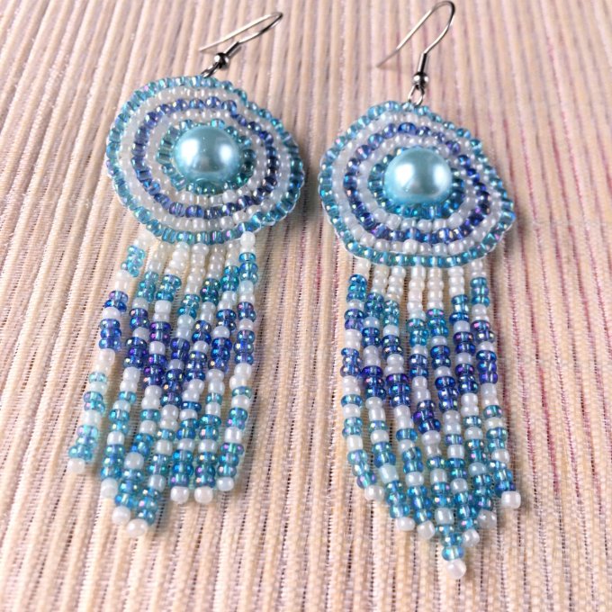 Boucles d’oreilles pendantes, effet comète bohème Coachella, à franges, bleu & blanc 