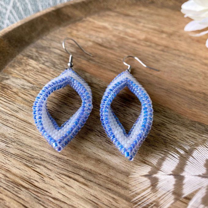 Boucles d'oreilles tissées en perles Miyuki bleu