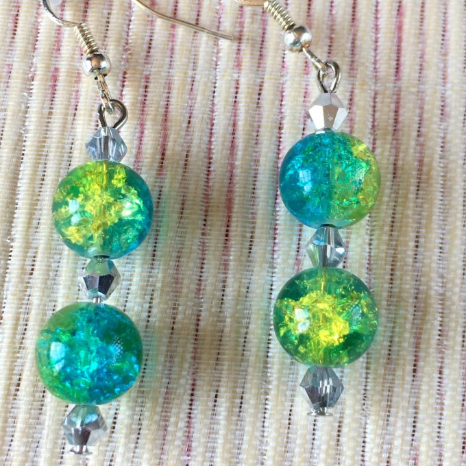Boucles d'oreilles pendantes, à perles craquelées, vert et bleu