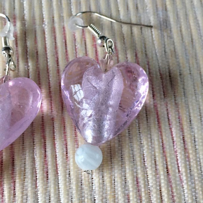 Boucles d'oreilles cœur en verre, rose doux