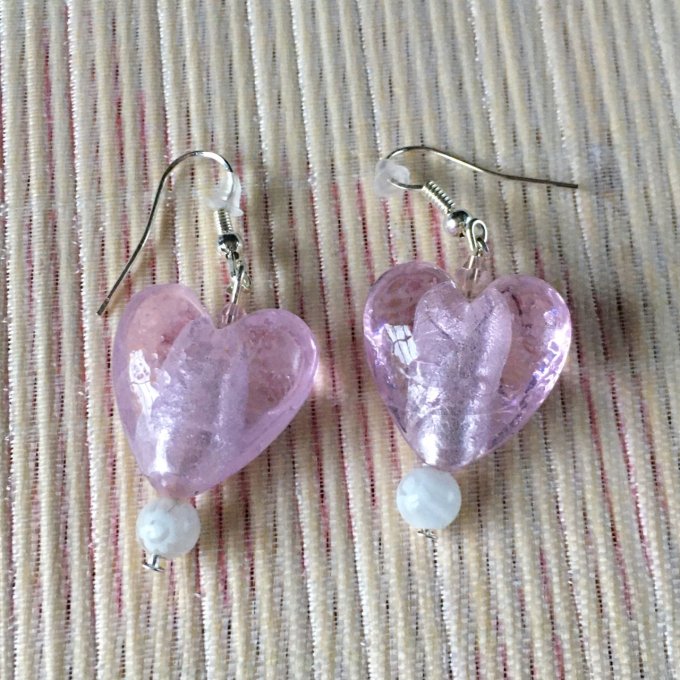 Boucles d'oreilles cœur en verre, rose doux