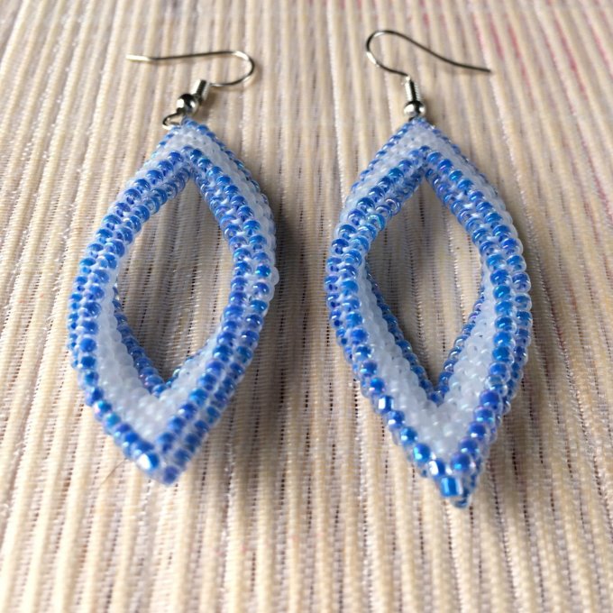 Boucles d'oreilles tissées en perles Miyuki bleu