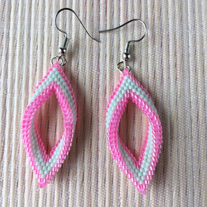 Boucles d'oreilles tissées en perles Miyuki rose et vert