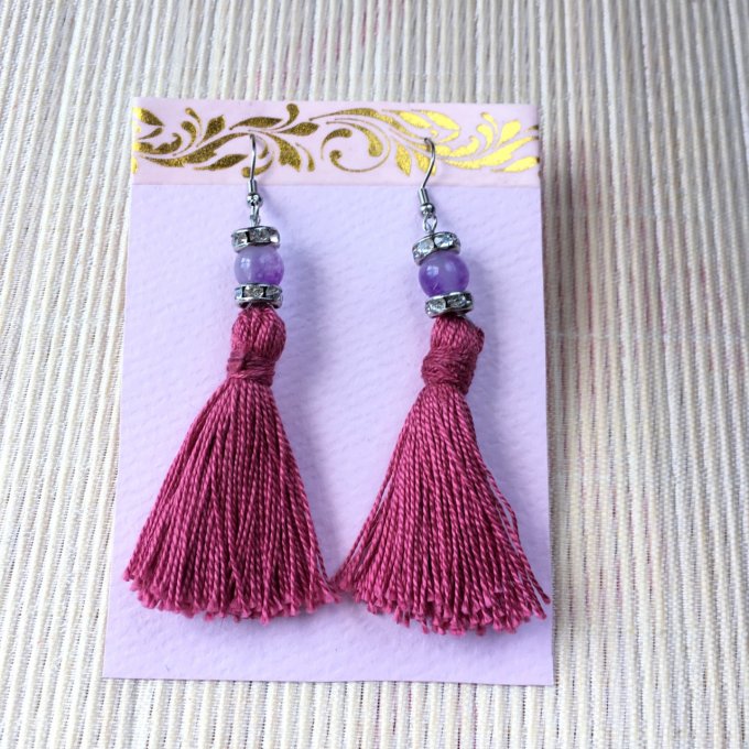 Boucles d'oreilles grand pompon & perle en quartz, vieux rose & mauve