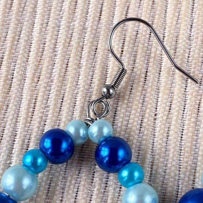 Boucles d’oreilles grandes gouttes d’eau en perles, Bleu foncé