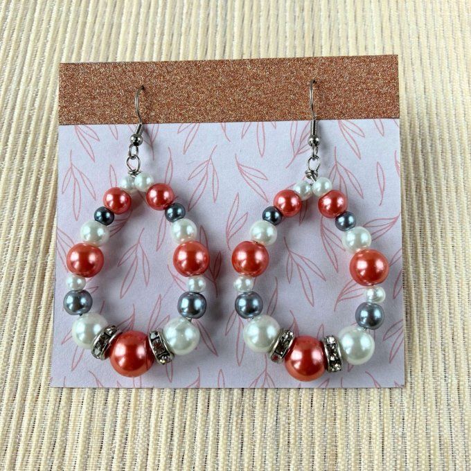 Boucles d’oreilles grandes gouttes d’eau en perles, Rose brique, Blanc perle & Gris