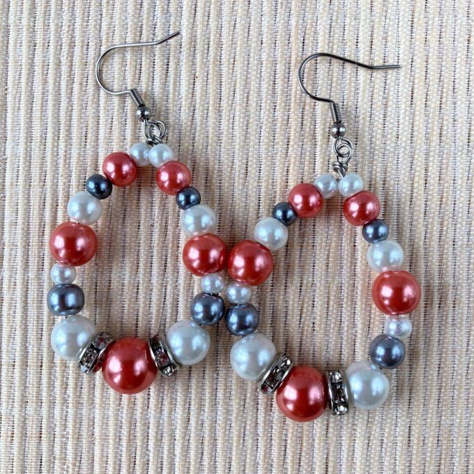 Boucles d’oreilles grandes gouttes d’eau en perles, Rose brique, Blanc perle & Gris