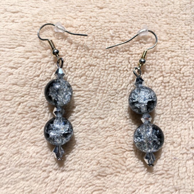Boucles d'oreilles pendantes, à perles craquelées, noir et argenté