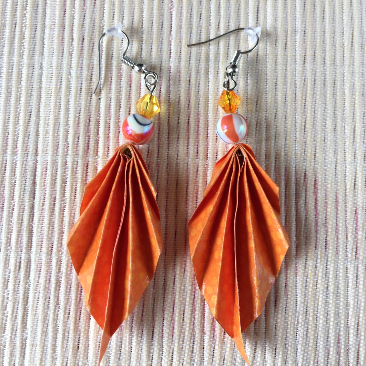 Boucles d'oreilles origami, orange fruit