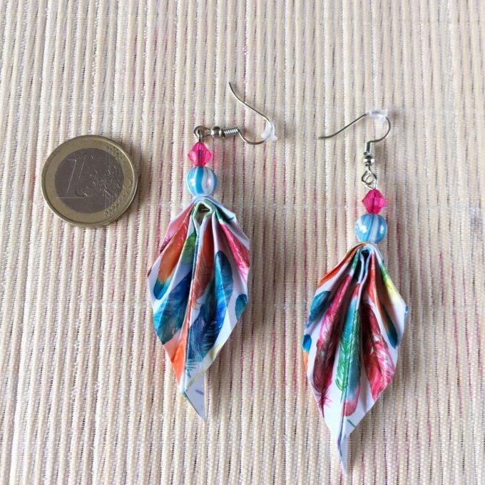 Boucles d'oreilles origami, que plumes