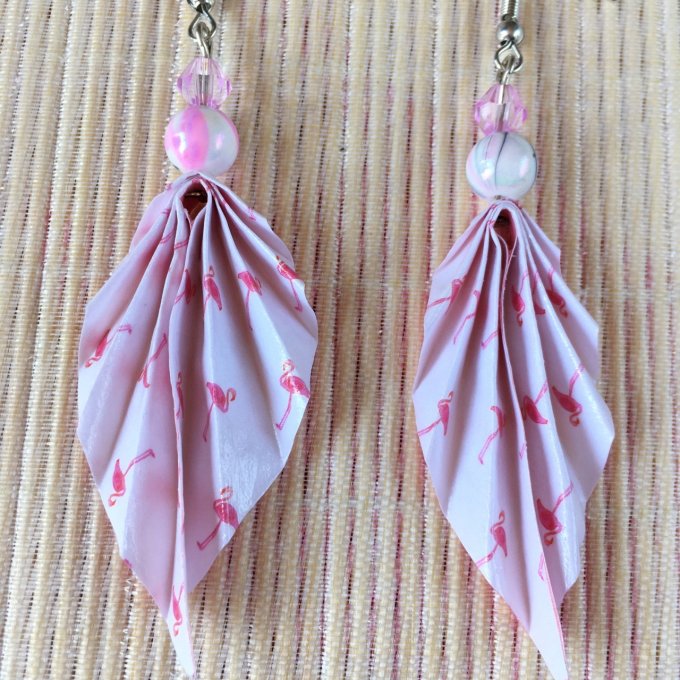 Boucles d'oreilles origami duo, rose & flamants