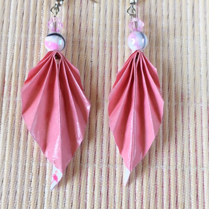 Boucles d'oreilles origami duo, rose & flamants