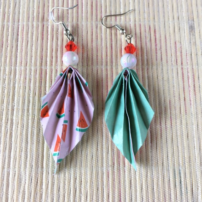 Boucles d'oreilles origami duo, vert & pastèques