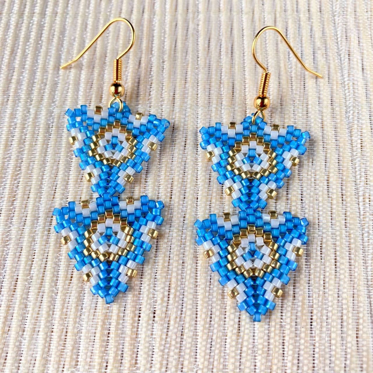 Boucles d’oreilles géométriques, double triangle en perles Miyuki bleu, beige, doré 