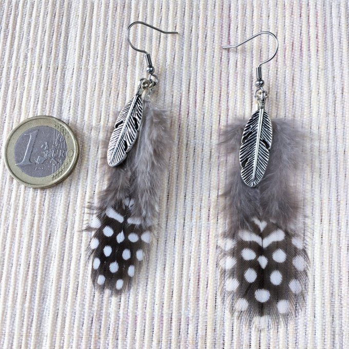 Boucles d'oreilles plumes, blanc & noir