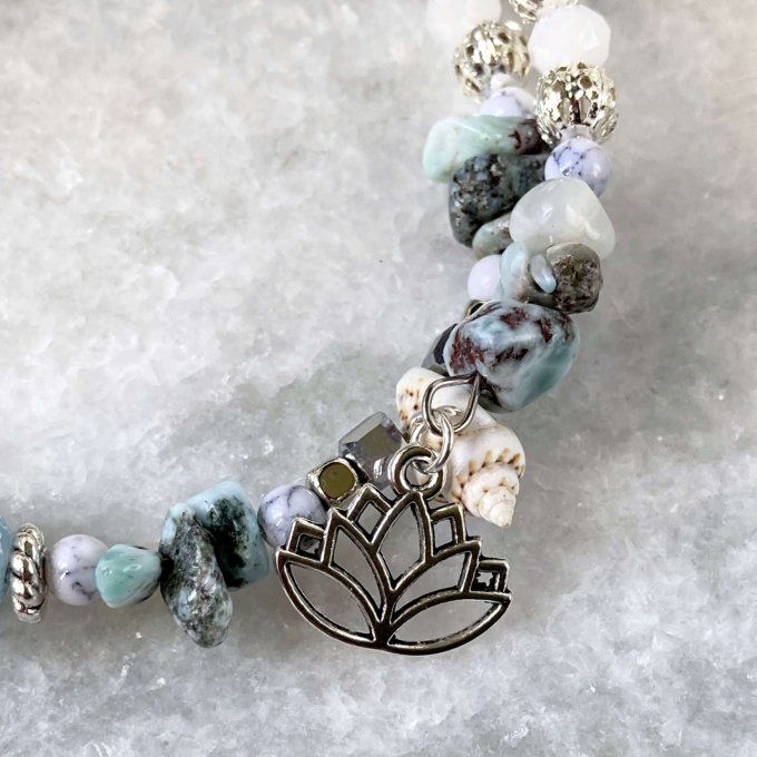 Bracelet Jonc en Larimar, perles, coquillages, breloques lotus & éléphant 