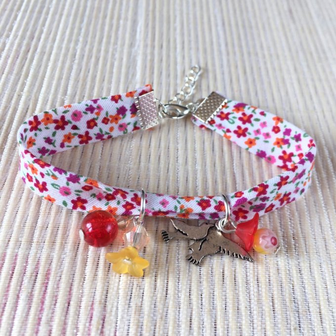 Bracelet 17cm, ruban fleuri blanc, rouge, jaune, couple oiseaux