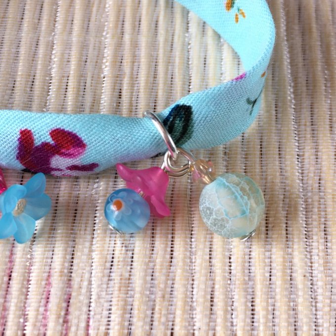 Bracelet 16cm, ruban fleuri bleu vif et rose, 2 oiseaux