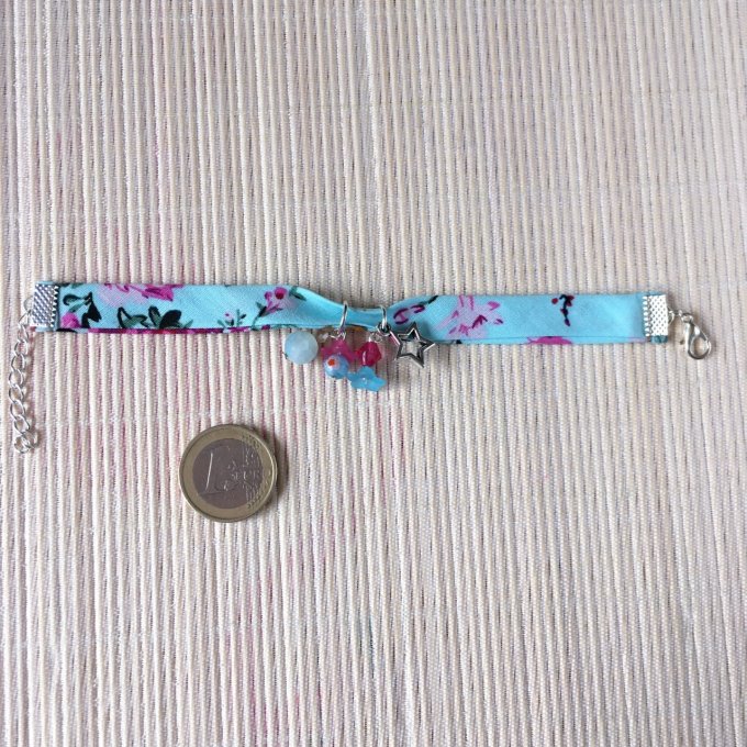 Bracelet 17cm, ruban fleuri bleu vif et rose, étoile