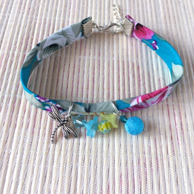 Bracelet 19cm, ruban fleuri turquoise et rose, libellule