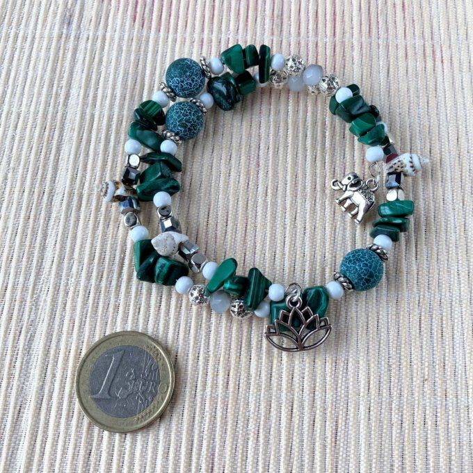 Bracelet Jonc en Malachite, perles, coquillages, breloques lotus & éléphant