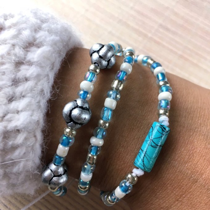 Bracelet triple rang, bleu turquoise et blanc