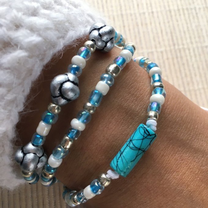 Bracelet triple rang, bleu turquoise et blanc