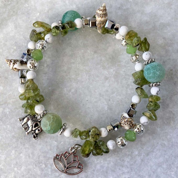 Bracelet Jonc en Péridot, perles, coquillages, breloques lotus & éléphant