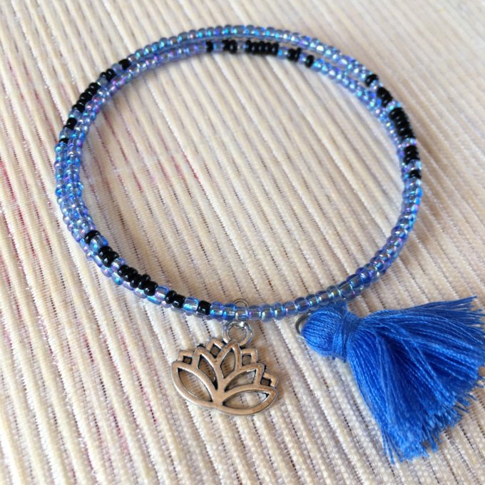 Bracelet circulaire en perles de rocailles bleu et noir, lotus