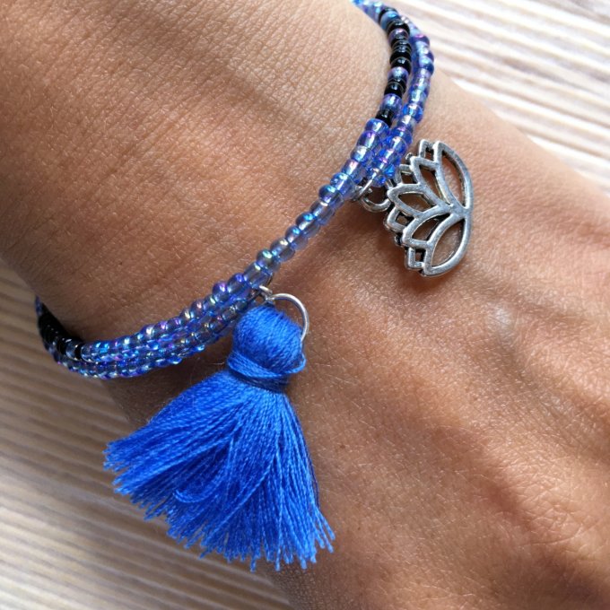 Bracelet circulaire en perles de rocailles bleu et noir, lotus