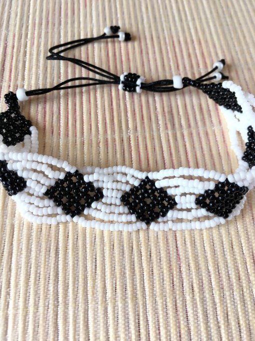 Bracelet croisillons en rocailles blanc et noir