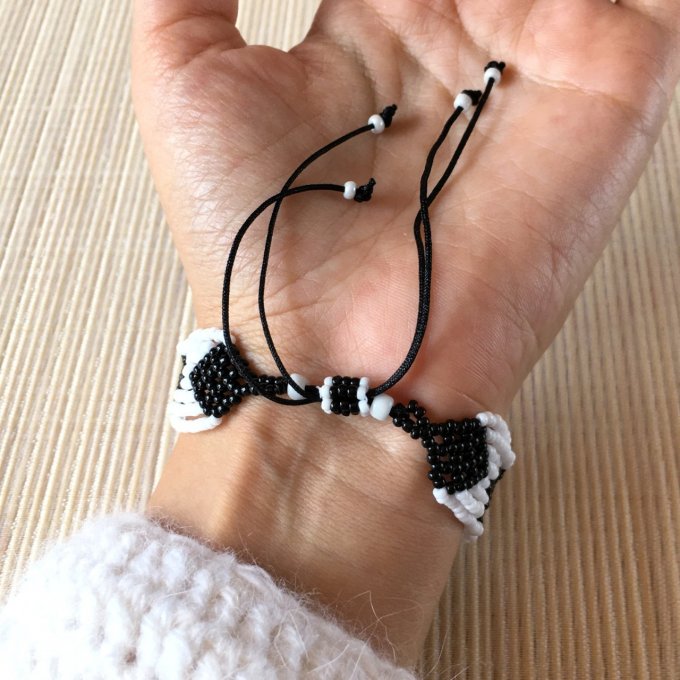 Bracelet croisillons en rocailles blanc et noir