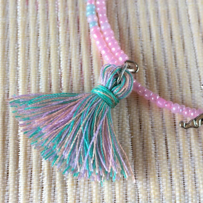 Bracelet circulaire en perles de rocailles rose et vert, cheval