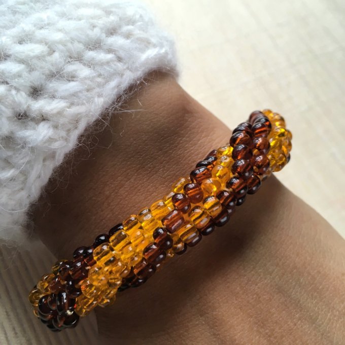 Bracelet grosses rocailles marron et orange, torsade russe