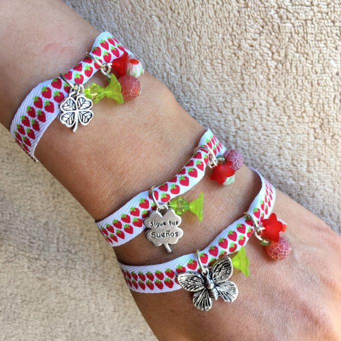 Bracelet 15cm & 16cm & 18cm, ruban blanc et rouge, Fraises