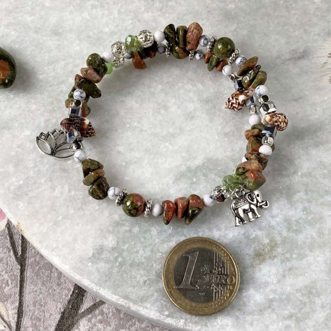 Bracelet Jonc en Unakite, perles, coquillages, breloques lotus & éléphant 