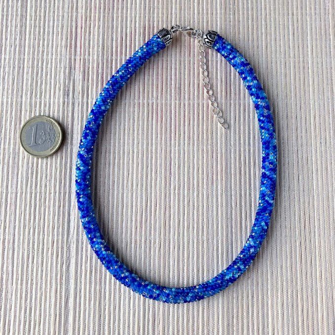 Collier Bracelet en perles de rocailles camaïeu de bleu foncé 