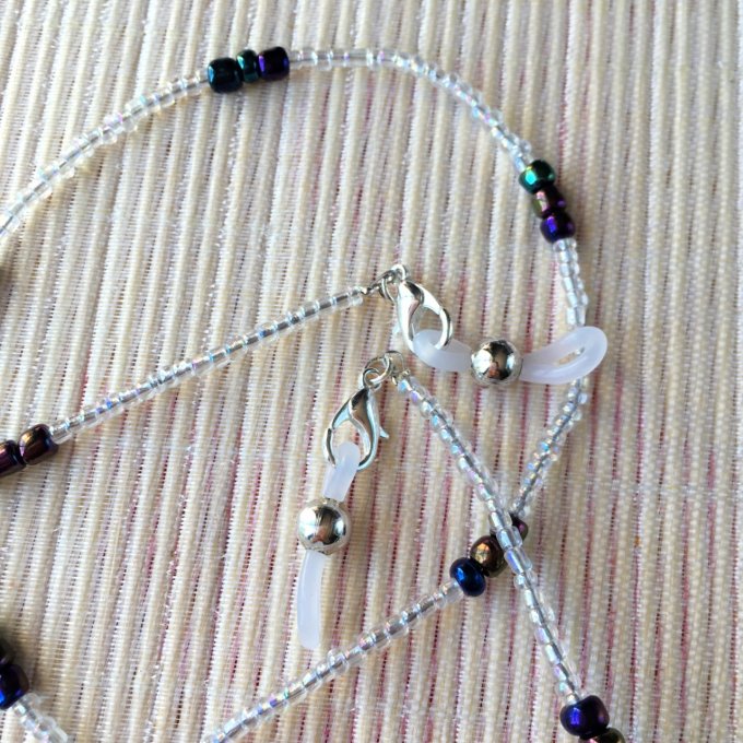 Cordon lunettes/ chaîne masque / collier / bracelet, blanc violet