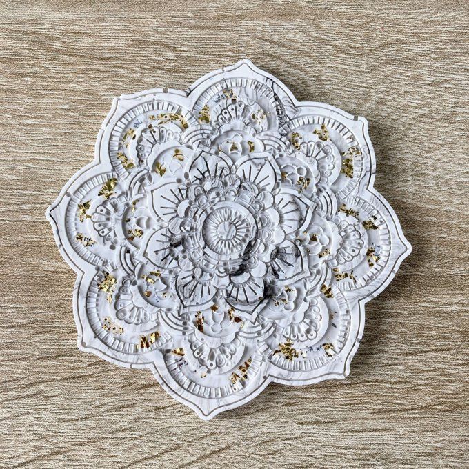 Coffret cadeau – Coupelle mandala blanc, noir et doré, bracelet jonc et boucles d'oreilles Lune