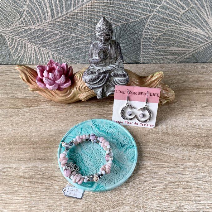 Coffret cadeau – Coupelle ronde vert menthe nacrée et argentée, bracelet jonc et boucles d’oreilles