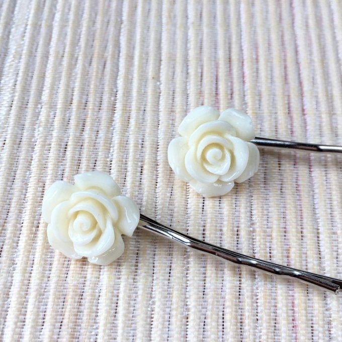 Epingle à cheveux, bobby pin, fleur rose beige