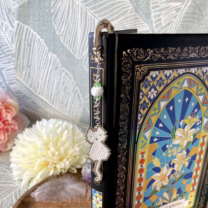 Marque-pages chat blanc en perles Miyuki