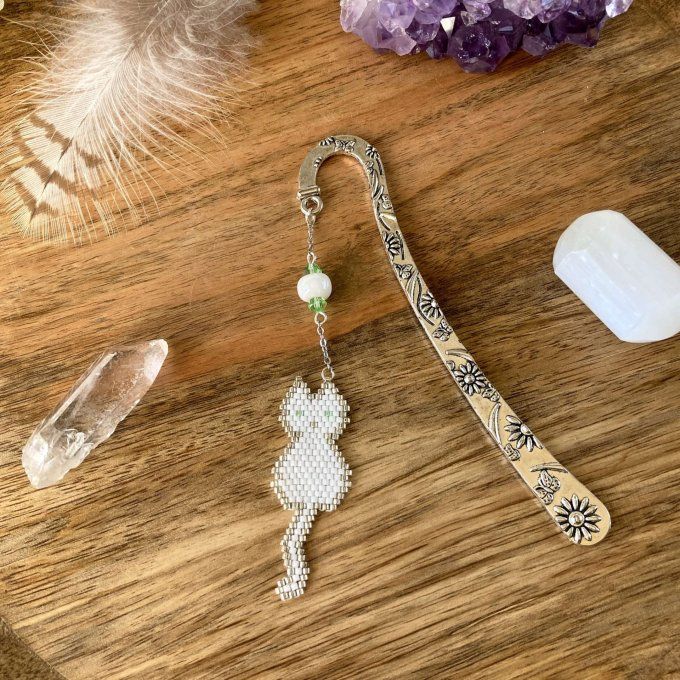 Marque-pages chat blanc en perles Miyuki