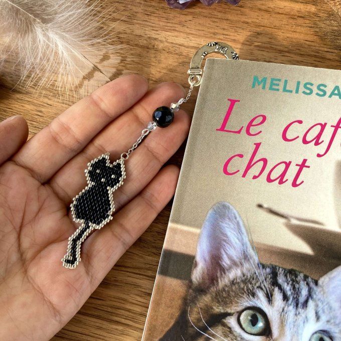 Marque-pages chat noir en perles Miyuki 