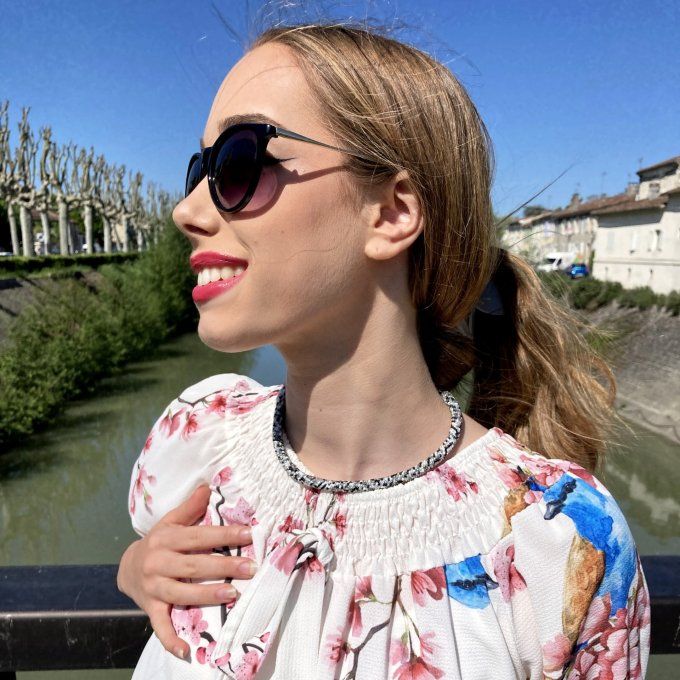Collier Bracelet en perles de rocailles camaïeu de noirs, blancs et argentés 