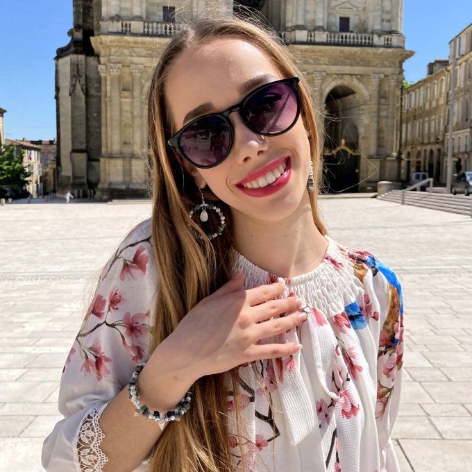 Bracelet Jonc en Turquoise Bleue ou Africaine, perles, coquillages, breloques lotus & éléphant