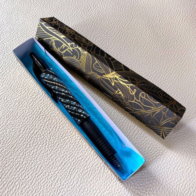 Stylo rechargeable bleu décoré en perles Miyuki